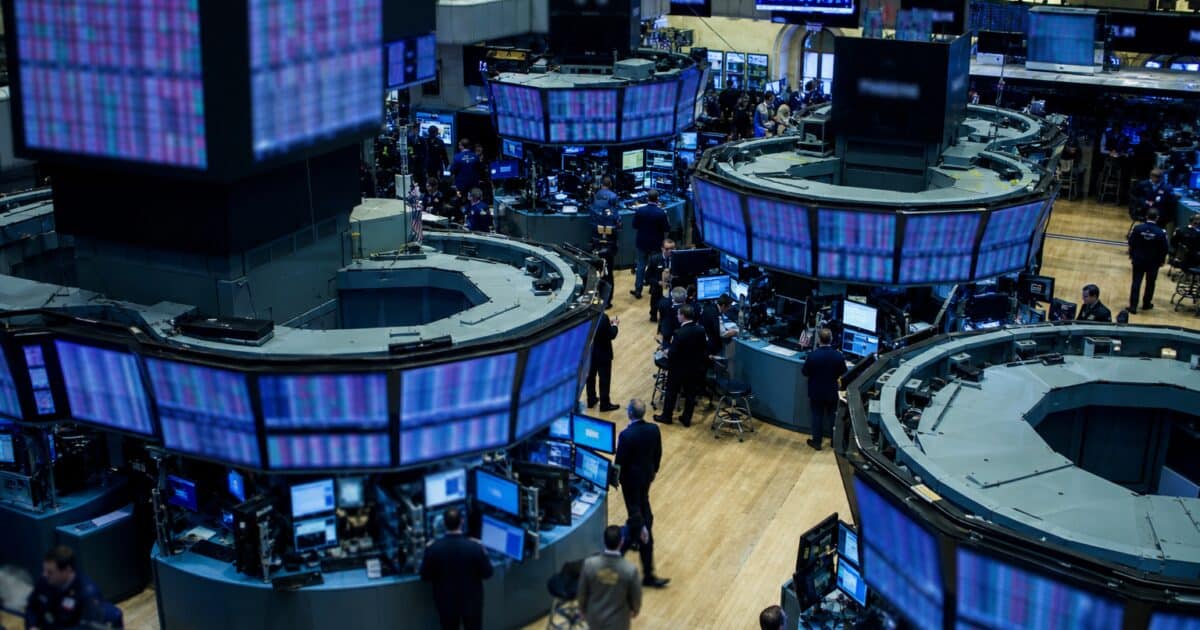 Bitcoin ETF Flows Show Steady Institutional Interest Despite Dips
