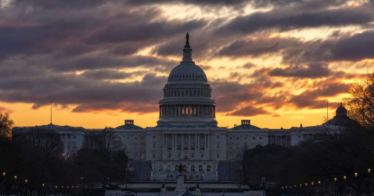 Trump’s CLARITY Act Stalls in Congress Over Ethics Fights and Crypto Ties