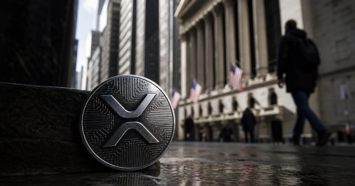 XRP Stuck Below $1.55 as Bulls and Bears Fight Over Key Levels