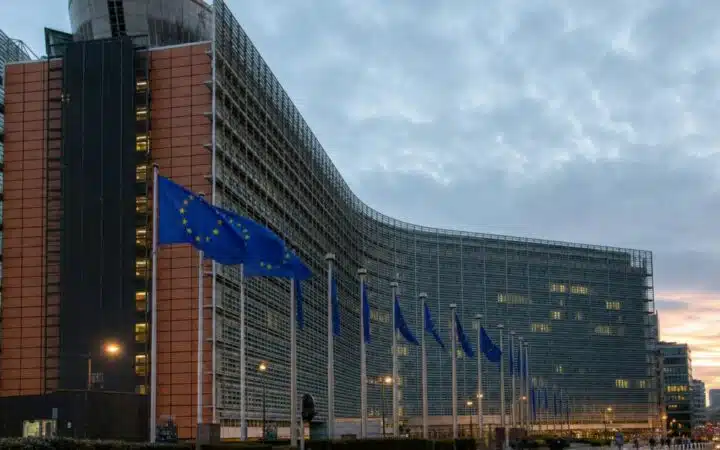 Binance Drops Greek MiCA Bid Before July 1 EU Deadline