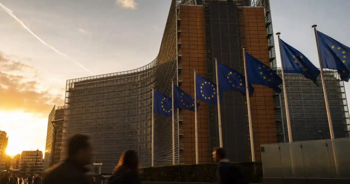 Binance Faces MiCA Authorization Crunch as ESMA Tightens EU Crypto Rules