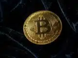 Bitcoin, Dogecoin, XRP, and Shiba Inu Stall as Weak Volume Fails to Break Key Resistance