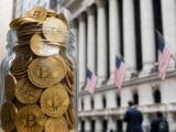 Bitcoin Drops Below $60K as $1.9 Billion Leaves Spot ETFs in Days