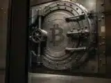 Bitcoin Hovers Near $62K as Micron Earnings Rattle Trader Nerves