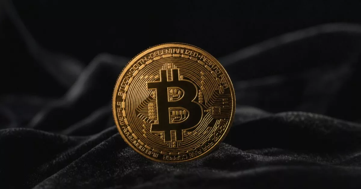 Bitcoin Rebounds Past $59,000 as Traders Buy the Dip Hard