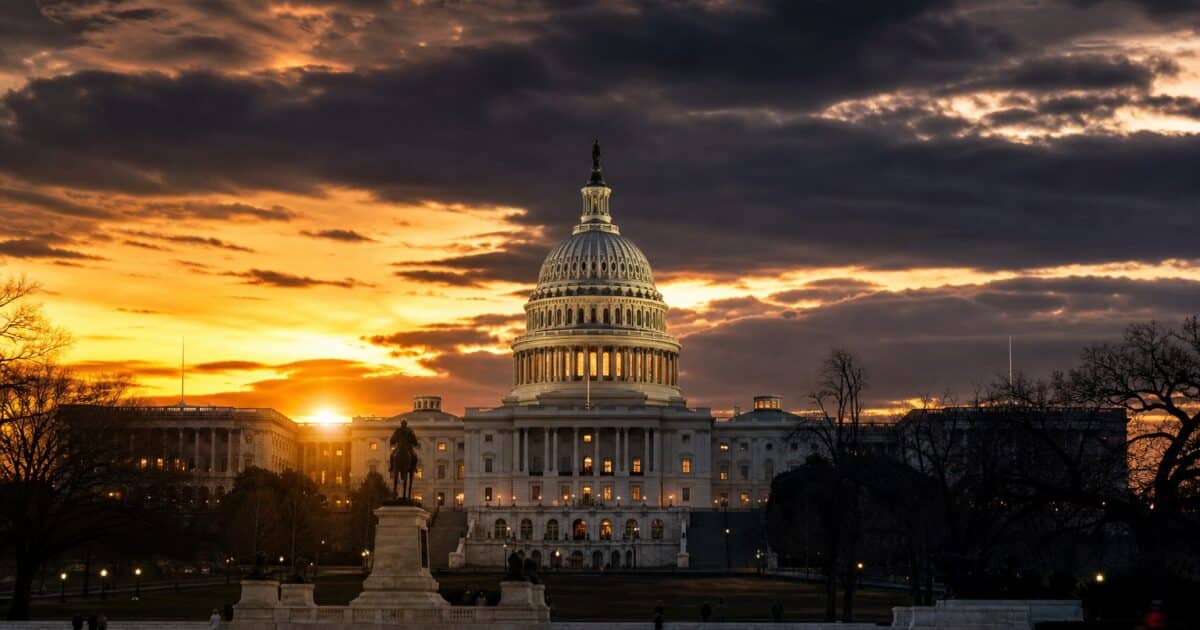 CLARITY Act Stalls in Senate as Over 1 Million Crypto Supporters Push for Vote