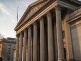 Coinbase Launches AI Agents With SEC-Registered Advisor for Self-Directed Traders