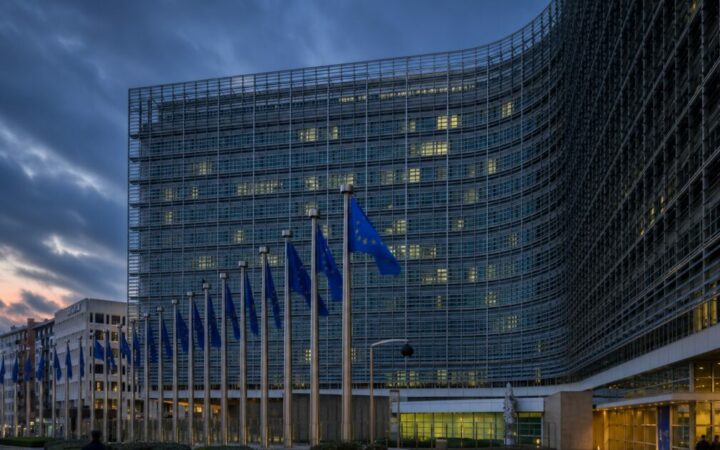European Parliament Backs Digital Euro but Promises Cash Stays