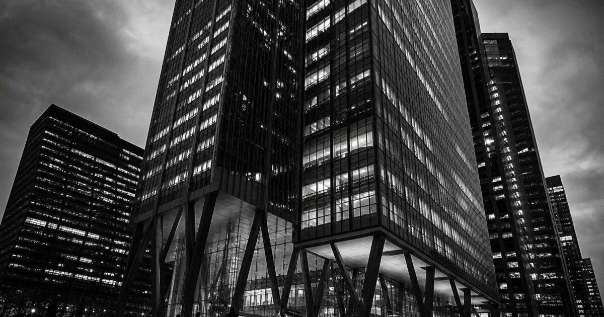 Grayscale Wants Strategy to Dump $3 Billion in Bitcoin — CryptoQuant Says Not So Fast