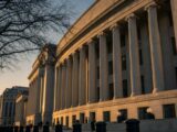 House Democrats Push SEC for Answers on AI Trading Advisers