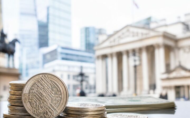UK Lords Push Back Hard on Bank of England's £20,000 Stablecoin Cap