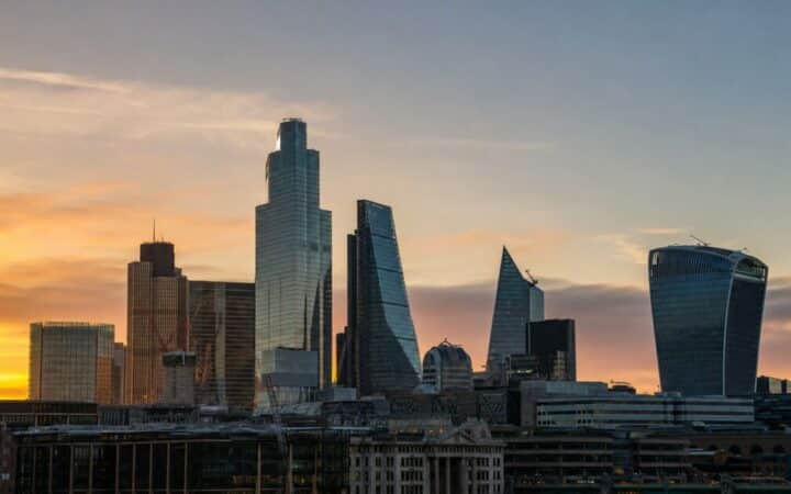 UK's FCA Eyes 10% Crypto ETN Limit for Mutual Funds