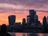 Weekend Calm Hands Momentum to Altcoins This Week