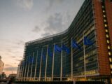 Binance Keeps EU Withdrawals Open as MiCA Reshapes Crypto Rules