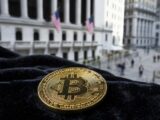 Bitcoin Eyes $500K Pattern as Whale Accumulation Hits February Highs