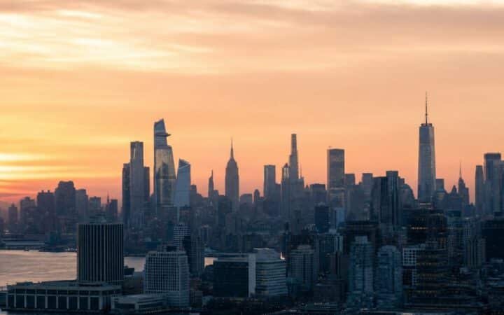 BitMEX Closes After 11 Years as Crypto ATM Losses Hit $124M and Clarity Act Stalls