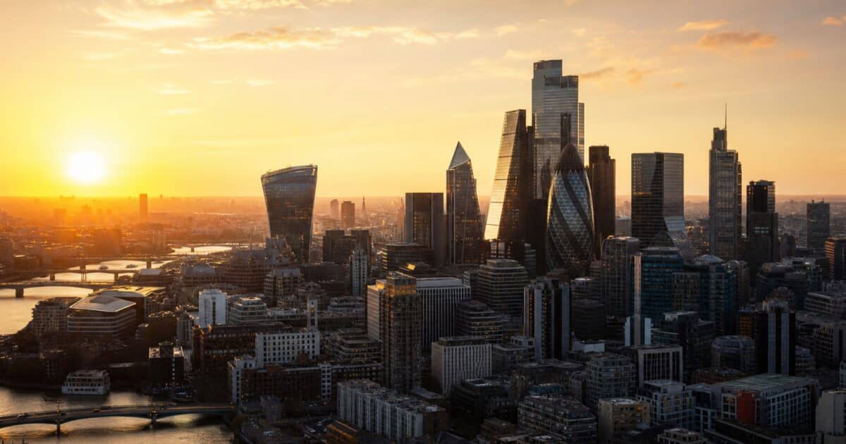 EXMO Exchange Shuts Down After UK Sanctions Freeze 29.4% of User Funds