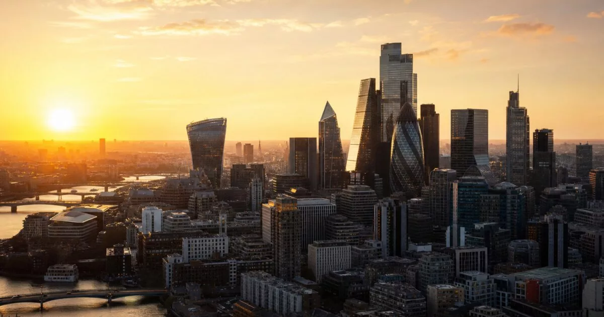EXMO Exchange Shuts Down After UK Sanctions Freeze 29.4% of User Funds