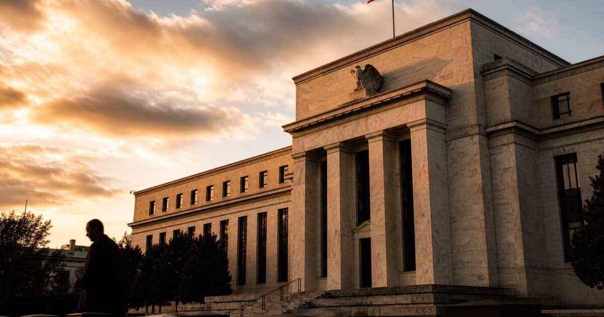 Fed Rate Call and FTX's 900 Million Dollar Payout Put Crypto on Edge