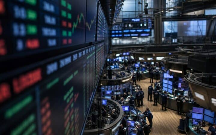 HYPE Token Holds Strong as Bitcoin and Ethereum ETF Outflows Mount