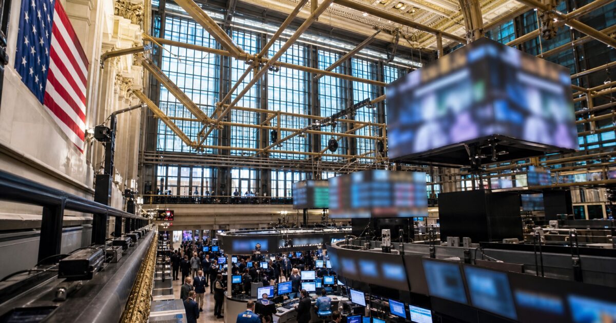 Morgan Stanley Bets on Staking Edge to Win Ethereum and Solana ETF Race