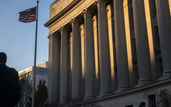 SEC Sets September 17 Roundtable to Push 24-Hour U.S. Stock Market Trading