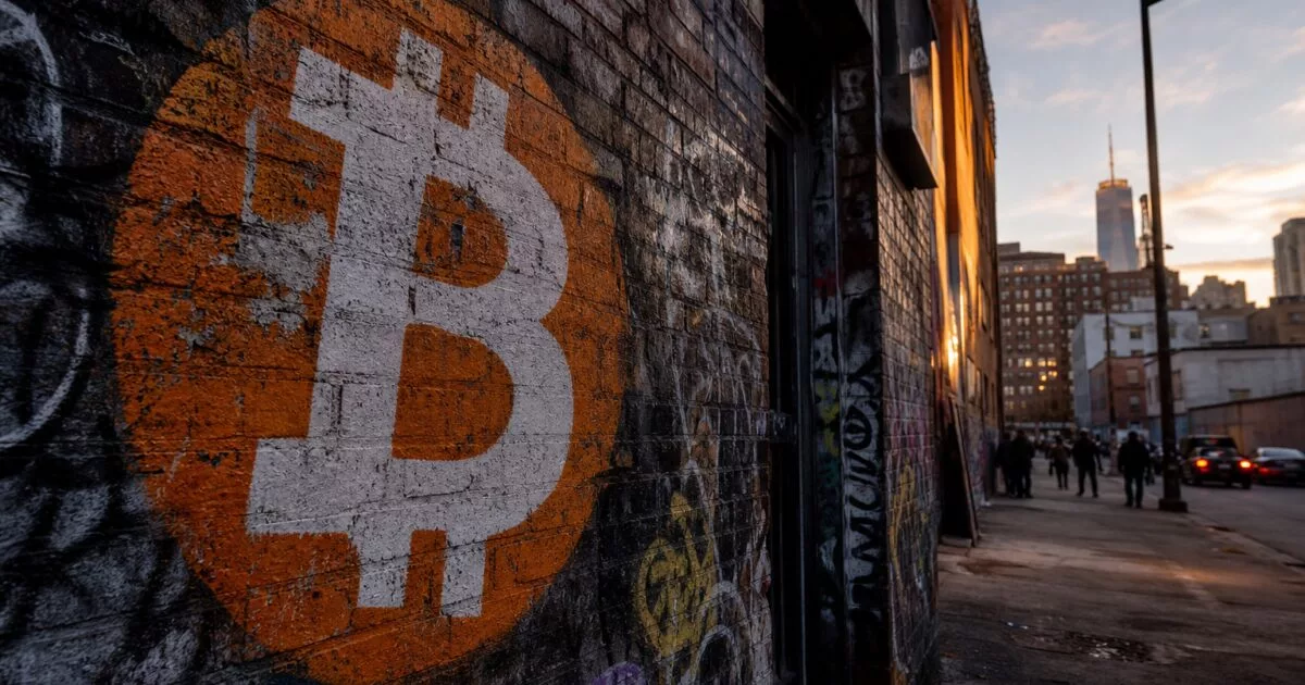 Solana Platform Dangles $5 Million Salary for Legal Director as Bitcoin Sits Near Lows