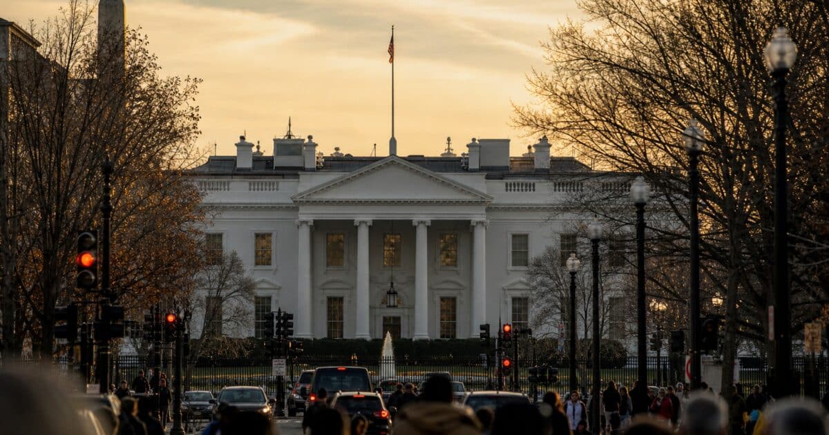 Tillis and Gallego Send White House a Crypto Ethics Fix to Unlock 60 Votes