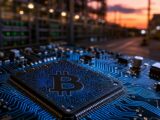 American Bitcoin Frappe un Record de 932 BTC mais ses Coûts de Production Divisent le Secteur
