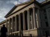 Bitcoin ETF Inflows Hit $517M as Treasury Moves Spark $72K Surge