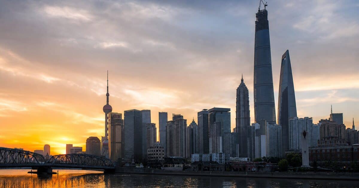 BRICS CBDC Push: India's Reserve Bank Governor Backs Cross-Border Payment Link