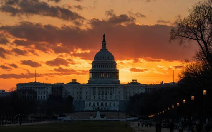 CLARITY Act Senate Delay Hits 88% Kalshi Odds as Coinbase Fumes