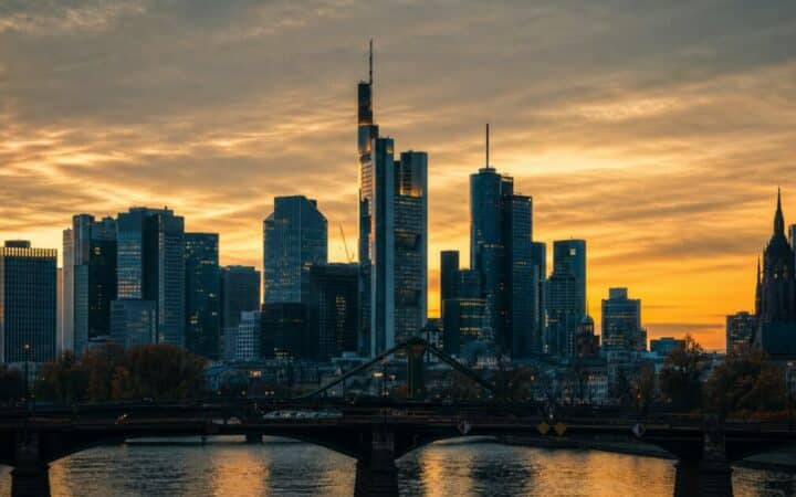 ECB Survey Finds Crypto Accepted at Just 1% of Eurozone Physical Stores