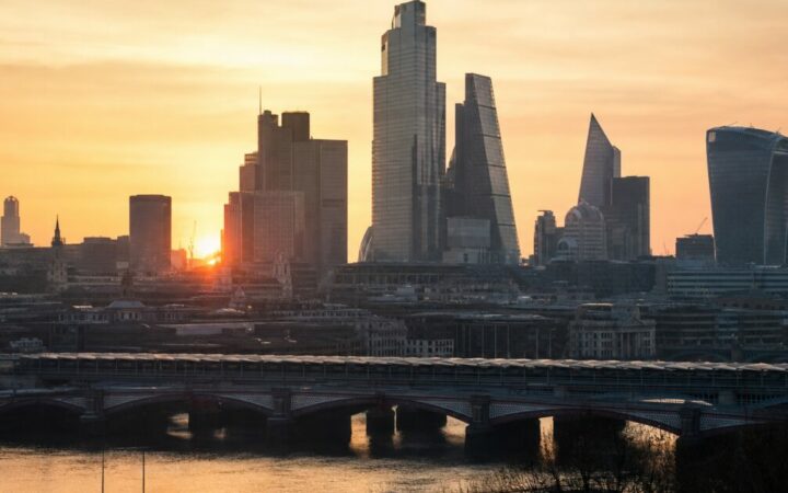 FCA Flags Mini-Bond Danger After Woodville Consultants Collapses With Retail Cash