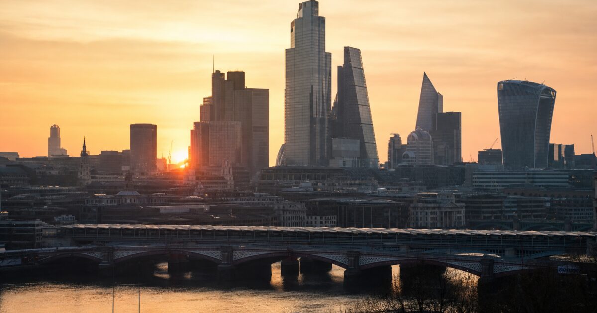 FCA Flags Mini-Bond Danger After Woodville Consultants Collapses With Retail Cash