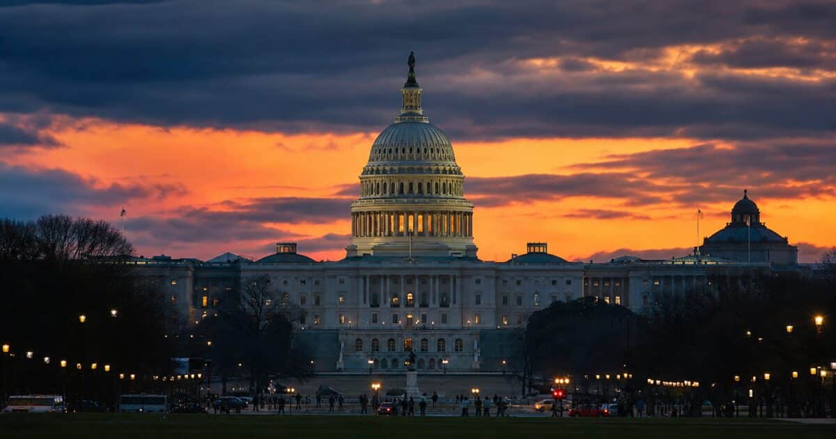 Patrick Witt Backs Clarity Act as Stablecoin Fight Heats Up in Congress