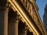 Ripple Locks 700 Million XRP Early, Cutting August Supply Risk in Half