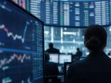 Robinhood Joins UK Crypto Registry as Revolut Battle Looms