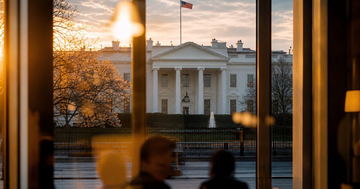 Trump Pushes Clarity Act as White House Hosts Crypto Industry Leaders