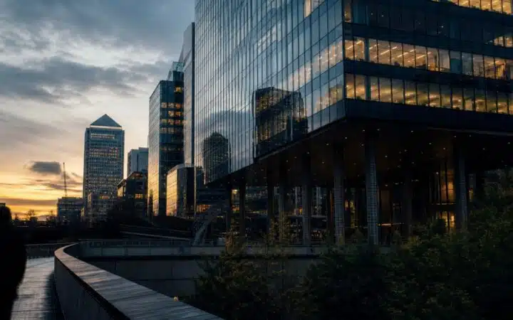Webull Brings Crypto to Canadian Users via Coinbase's 4,500-Asset Infrastructure