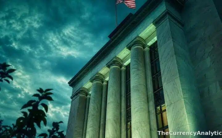 Bitcoin Stalls Below $80,000 as Fed Rate Path Hits 4.1% Through 2027
