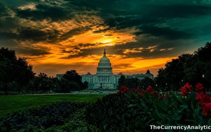 CLARITY Act Hits Senate Wall: 49 Votes Short of 60, Bitcoin Drops Below $76K
