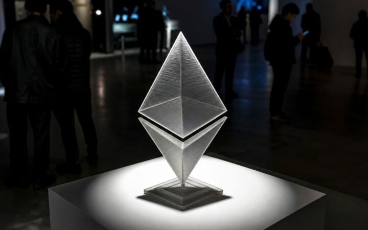 Ethereum Stalls at $2,550 as $115M in Futures Liquidations Pile Up