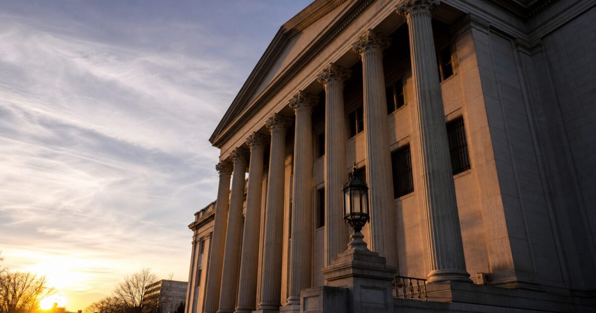 Grayscale Pushes Back on SEC Over 81-Day ETF Trading Freeze and Rule 6c-11 Changes