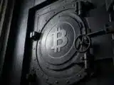 Macro Forces Shape Crypto Reaction as Bitcoin Holds Levels