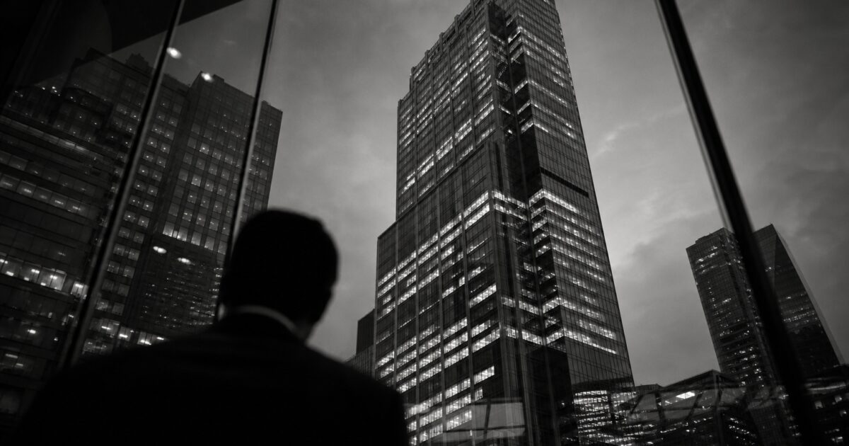 Thai Businessmen Challenge Tether Over $42.4M USDT Freeze Without Warrant
