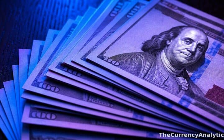 Wells Fargo Cuts Dollar, Yen, and Euro Targets as Three Central Banks Shift Rate Paths